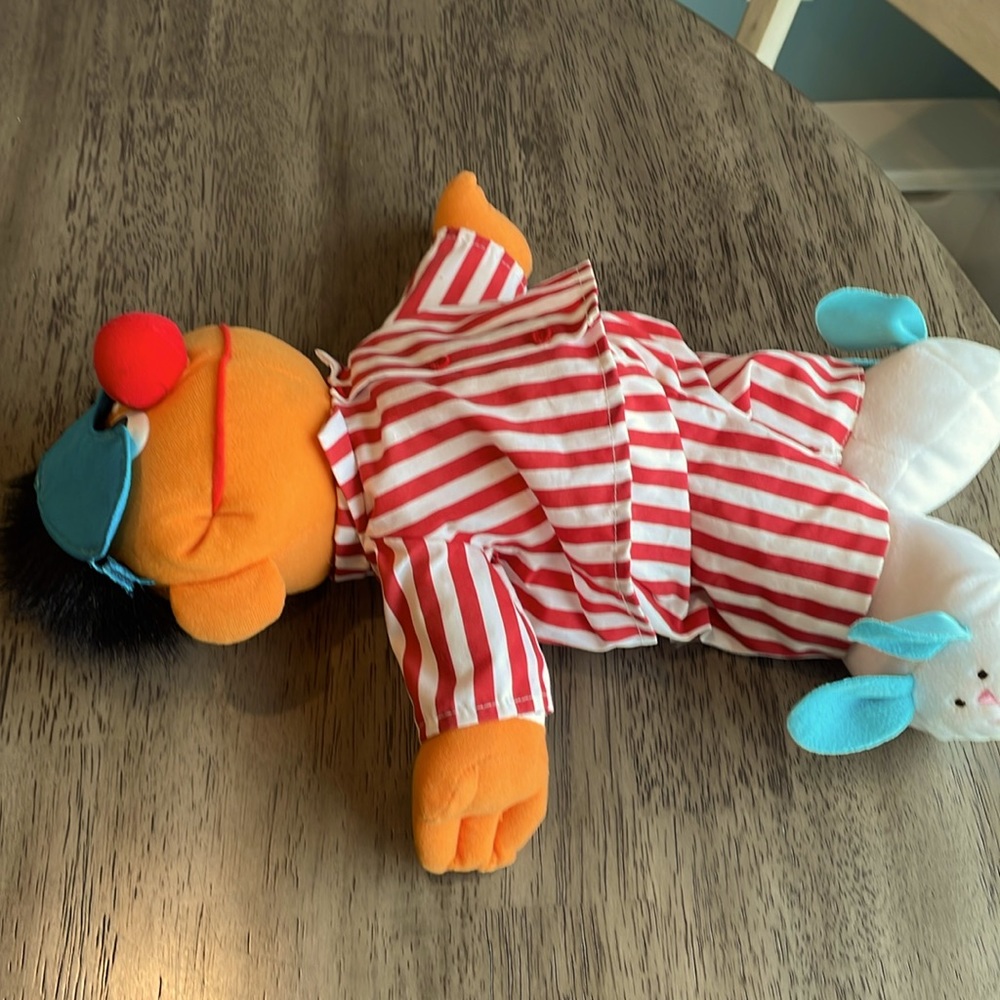 Vintage 1996 Tyco Sing And Snore Ernie